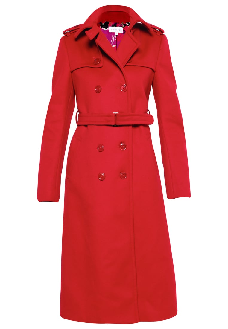 klasyczny czerwony płaszcz