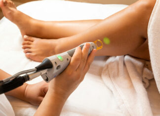 Kiedy nie wolno robić depilacji laserowej? Sprawdź, zanim narazisz skórę na poważne powikłania! depilacja laserowa